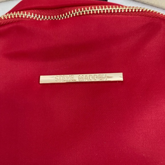 NWT Steve Madden Red Backpack! - Picture 4 of 7